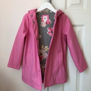 Gap Kids Girls’ Pink Raincoat / Jacket Size 5